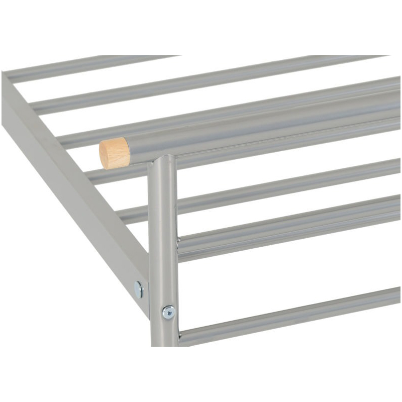 orion--3-bed-silver-4